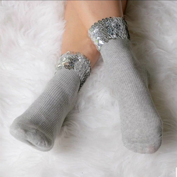 GRAY SOCKS - Picture 2 of 4